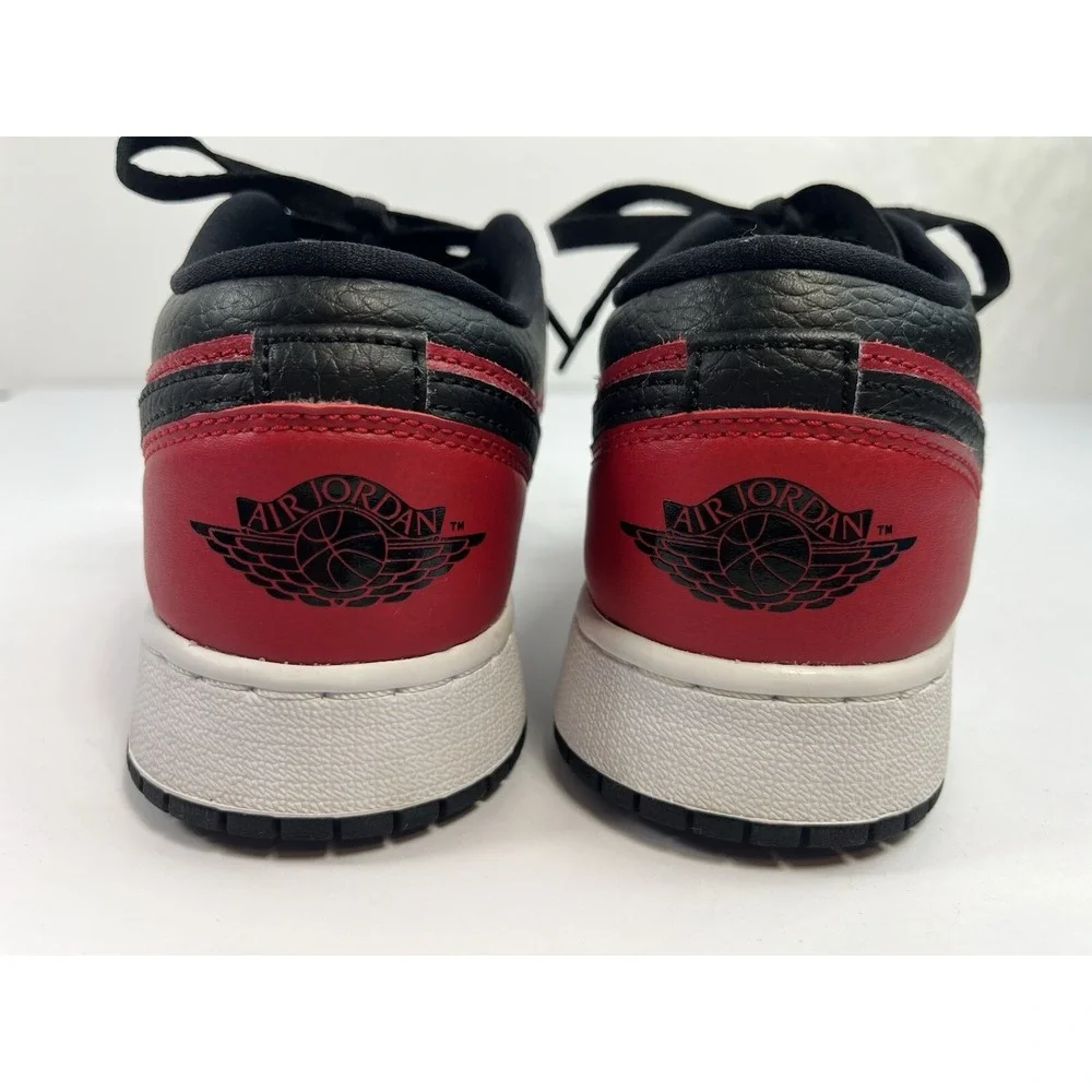 Nike Air Jordan 1 Low Reverse Bred Pebbled Swoosh Size 6.5Y 553560-605